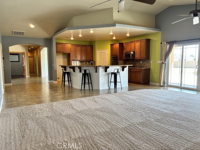 Detail Gallery Image 19 of 73 For 26663 Red Coach Ln, Helendale,  CA 92342 - 4 Beds | 2/1 Baths