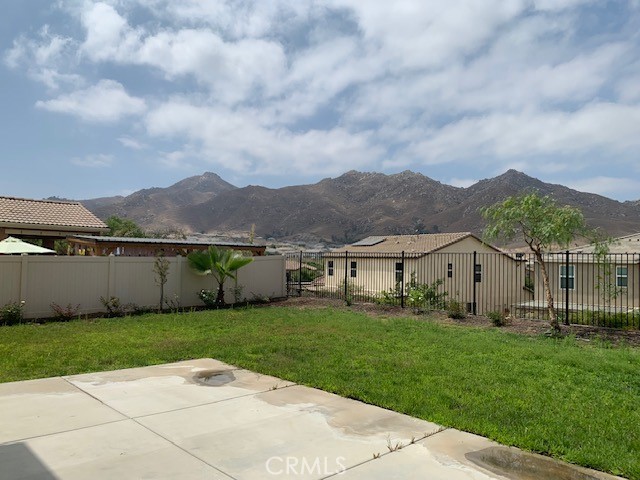20813 Spring Street, Riverside CA: https://media.crmls.org/medias/274d0b07-e03b-4557-a6c7-dc240b46ac49.jpg