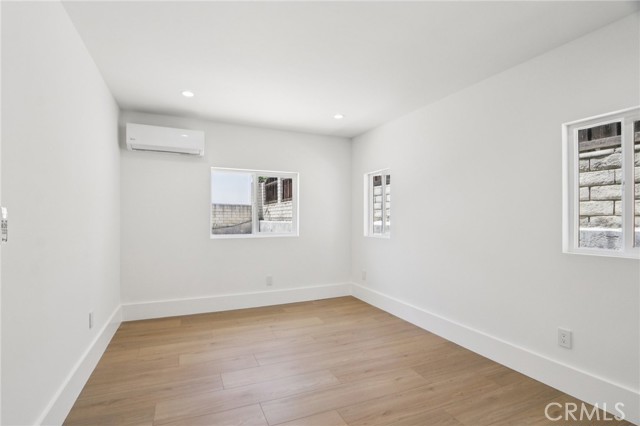 Detail Gallery Image 36 of 51 For 17043 Celtic St, Granada Hills,  CA 91344 - 4 Beds | 3 Baths