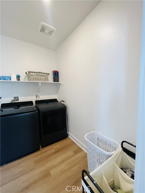 Detail Gallery Image 11 of 30 For 2004 2004 Dewdrop, Upland,  CA 91786 - 4 Beds | 2/1 Baths