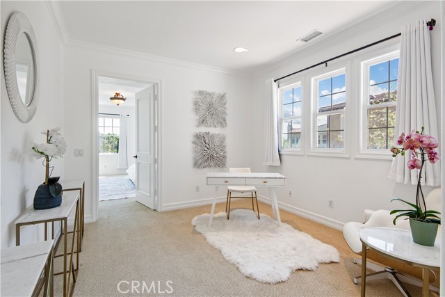 Detail Gallery Image 23 of 40 For 8005 Bell Crest Dr, Los Angeles,  CA 90045 - 6 Beds | 4 Baths