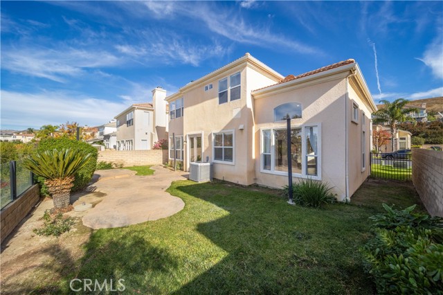 Detail Gallery Image 36 of 39 For 3021 Obsidian Ct, Simi Valley,  CA 93063 - 4 Beds | 2/1 Baths