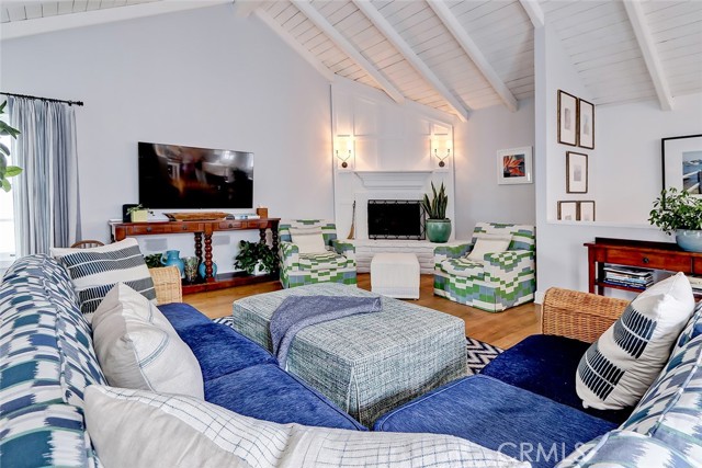 Family room to corner fireplace