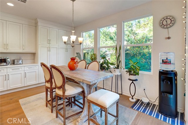 Detail Gallery Image 15 of 60 For 6845 Shadow Wood Dr, Moorpark,  CA 93021 - 5 Beds | 4/1 Baths