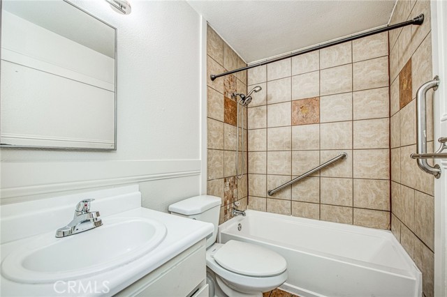 Detail Gallery Image 17 of 34 For 541 W Ashlan, Clovis,  CA 93612 - – Beds | – Baths