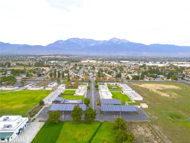 Detail Gallery Image 5 of 23 For 1326 N San Diego, Ontario,  CA 91764 - 2 Beds | 1 Baths