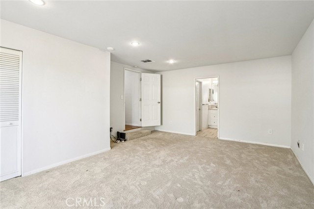 Detail Gallery Image 20 of 39 For 10509 Silverton, Tujunga,  CA 91042 - 4 Beds | 3 Baths