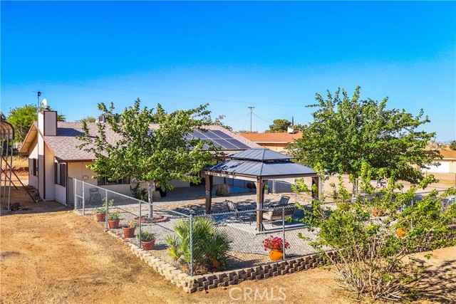 Detail Gallery Image 1 of 75 For 57920 Buena Vista Dr, Yucca Valley,  CA 92284 - 3 Beds | 2 Baths