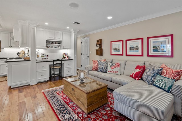 21761 Tahoe Lane, Lake Forest CA: https://media.crmls.org/medias/2752852f-94bf-4c0d-803e-cc87a2ef03e5.jpg