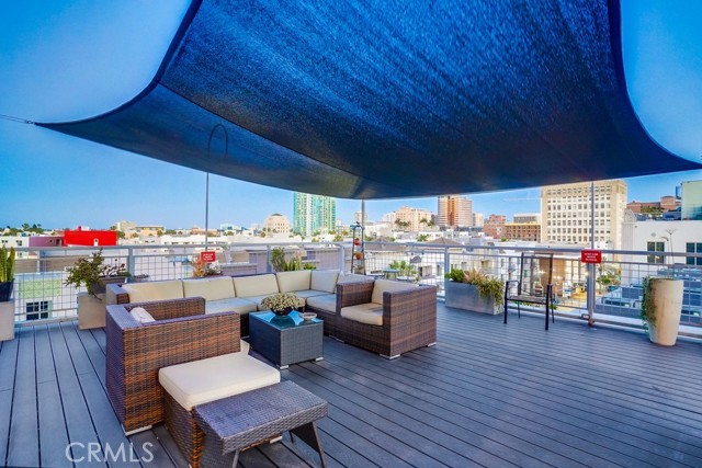 Detail Gallery Image 35 of 75 For 100 W 5th St P9b,  Long Beach,  CA 90802 - 1 Beds | 2 Baths