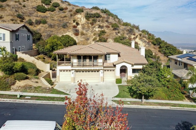 Detail Gallery Image 2 of 36 For 3867 Elderberry Cir, Corona,  CA 92882 - 4 Beds | 4 Baths