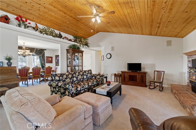 Detail Gallery Image 19 of 55 For 33867 Jennifer Ct, Coarsegold,  CA 93614 - 4 Beds | 3 Baths