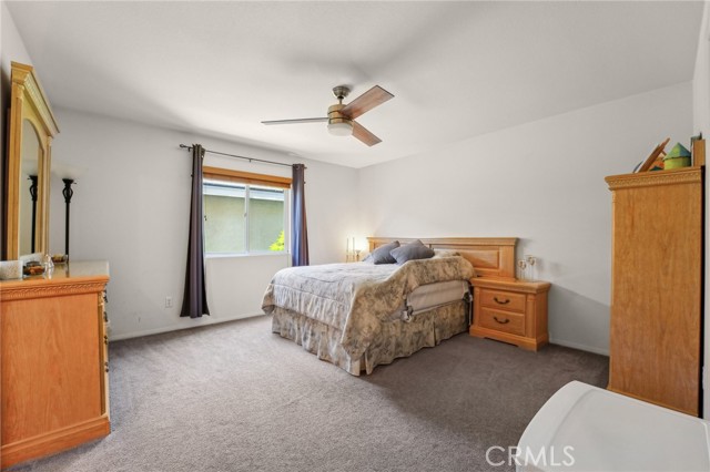 13856 Casablanca Court, Eastvale CA: https://media.crmls.org/medias/2754a70f-37f0-4ffd-91f7-0347fcbee40b.jpg
