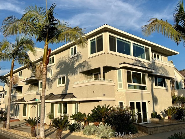 301 Ocean AVE Unit: 6P