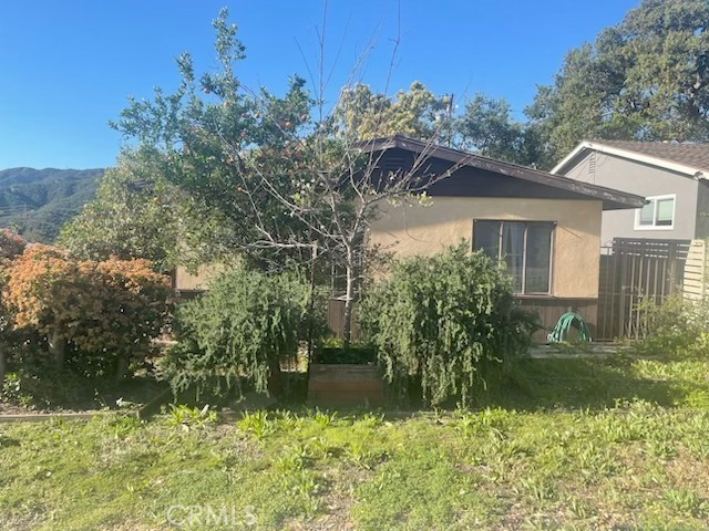 Detail Gallery Image 3 of 13 For 3516 Fairchild St, Glendale,  CA 91214 - 2 Beds | 1 Baths