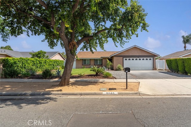 Image 23 of 31 For 9595 Altadena Drive