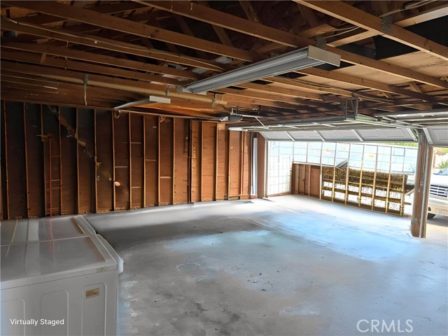 11502 Laurel Oak Road, Victorville CA: https://media.crmls.org/medias/275654fa-7d97-4ba4-bbc9-4f644323be3c.jpg