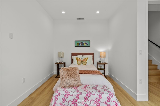 201 S Westlake Ave Unit #203, Los Angeles CA: https://media.crmls.org/medias/27565abb-def1-4e54-a6cd-b96f117a7eca.jpg