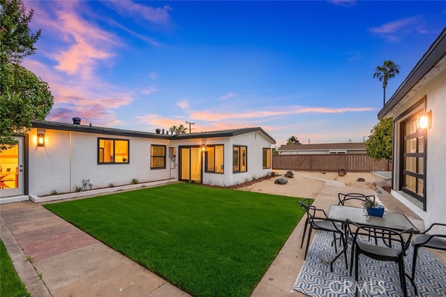 4193 Datcho Drive, San Diego CA: https://media.crmls.org/medias/27568634-3dfa-4b80-94da-e8d6e56141e8.jpg