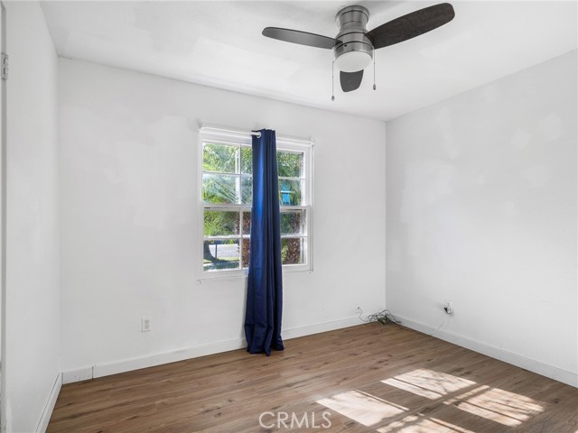 Detail Gallery Image 12 of 27 For 360 W San Bernardino, Rialto,  CA 92376 - 3 Beds | 2 Baths