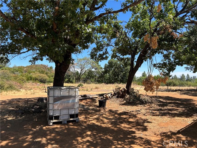 8860 Highway 29, Lower Lake CA: https://media.crmls.org/medias/27572af3-adf9-4f61-b392-e4fce130c35b.jpg