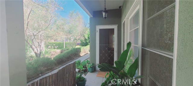 4522 Saint Elmo Drive, Los Angeles CA: https://media.crmls.org/medias/27575f13-0445-44d0-85b6-ad8b736e3d60.jpg