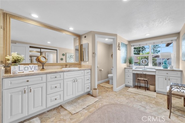 Detail Gallery Image 57 of 68 For 6136 E Morningview Dr #31,  Anaheim Hills,  CA 92807 - 3 Beds | 4 Baths