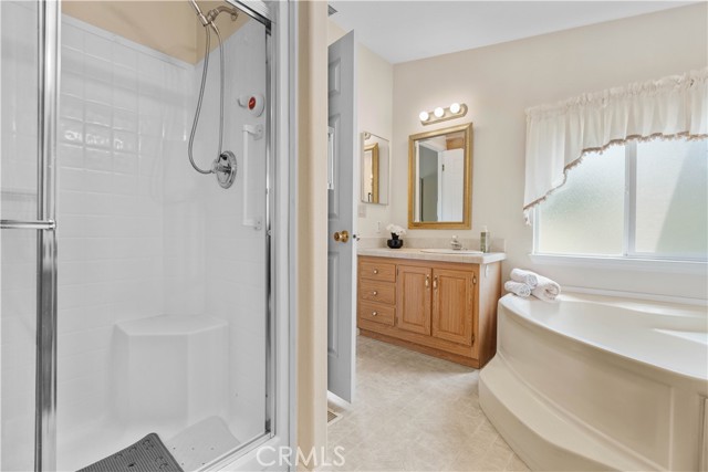 1245 W Cienega Avenue, San Dimas CA: https://media.crmls.org/medias/27585253-2f8a-4f92-a302-c54554b64b13.jpg