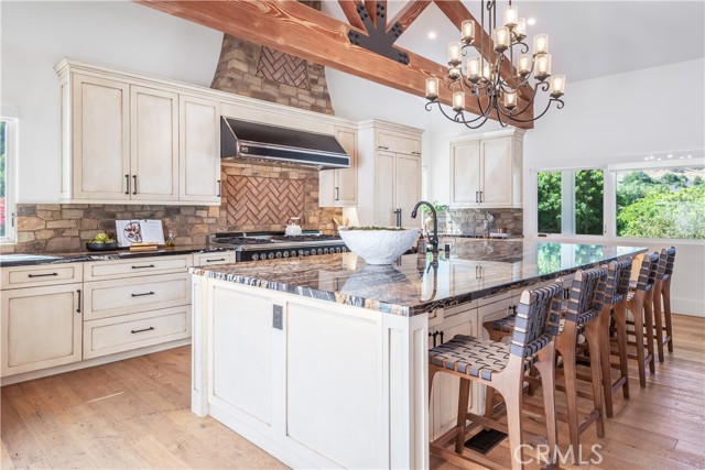 3 Poppy Trail, Rolling Hills, California 90274, 4 Bedrooms Bedrooms, 0 ,2 BathroomsBathrooms,Residential,For Sale,Poppy Trail,0,PV26128743