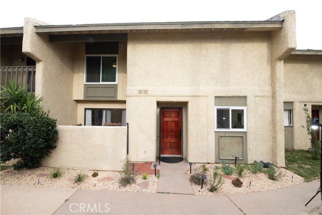 Detail Gallery Image 8 of 42 For 20807 Roscoe Bld #12,  Winnetka,  CA 91306 - 3 Beds | 2/1 Baths