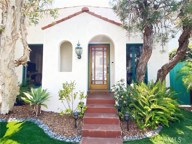 MLS# OC23163406