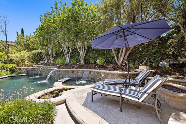 14 Marchin Drive, Coto de Caza CA: https://media.crmls.org/medias/2758ba9f-27fa-49c6-bf33-1a2abee455b3.jpg