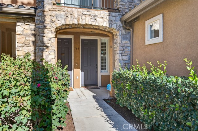 Detail Gallery Image 3 of 50 For 744 Portside, San Diego,  CA 92154 - 2 Beds | 2/1 Baths