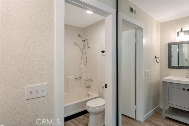 Detail Gallery Image 24 of 43 For 2554 Olive Dr #190,  Palmdale,  CA 93550 - 2 Beds | 2 Baths