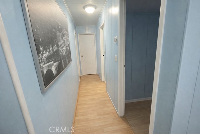 Detail Gallery Image 4 of 15 For 350 E San Jacinto Ave #197,  Riverside,  CA 92571 - 4 Beds | 2 Baths