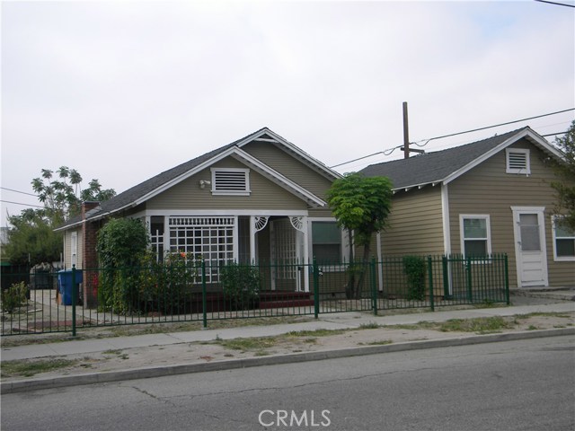 1087 W 9th St, San Bernardino, CA 92411