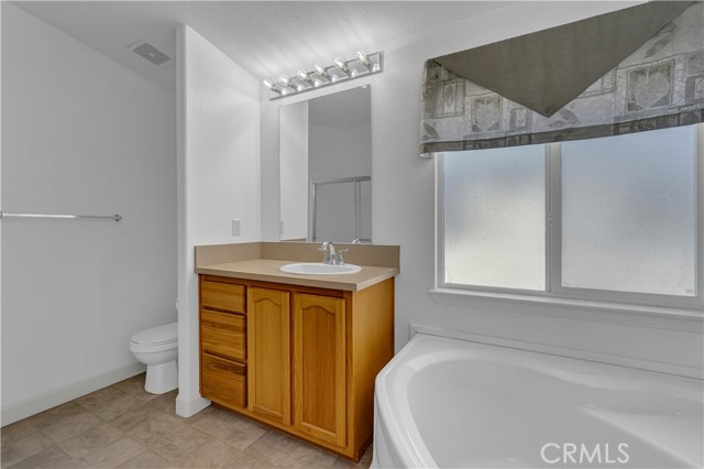 Detail Gallery Image 36 of 44 For 209 Road Runner Ln, Fountain Valley,  CA 92708 - 3 Beds | 2 Baths