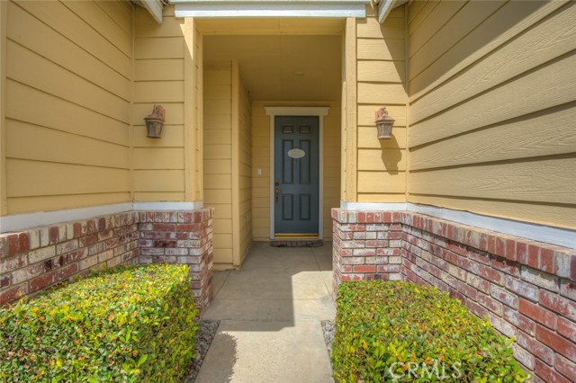 Detail Gallery Image 6 of 44 For 331 Hollyhill Dr, Bakersfield,  CA 93312 - 3 Beds | 2 Baths