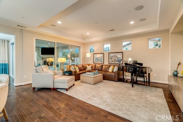 1702 Louise Lane, Nipomo CA: https://media.crmls.org/medias/275b0a49-a57f-4e81-a7c7-f5613f44404a.jpg