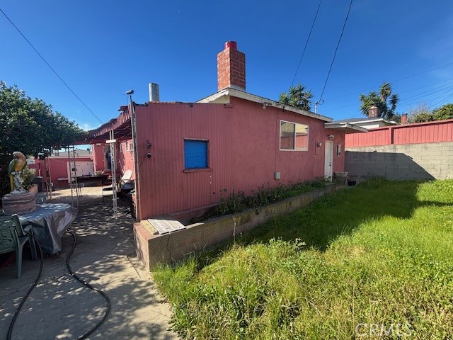 Detail Gallery Image 5 of 6 For 5013 W 139th, Hawthorne,  CA 90250 - 3 Beds | 2 Baths