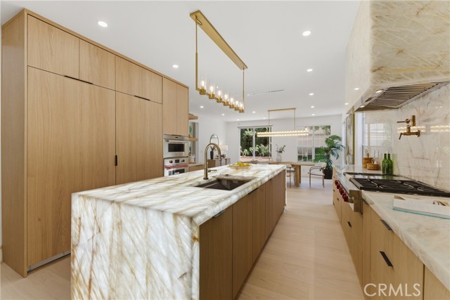 Detail Gallery Image 4 of 53 For 2231 Huntley, Tustin,  CA 92782 - 3 Beds | 3 Baths