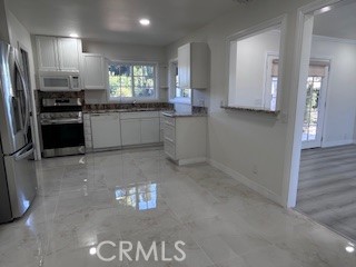 10872 Poindexter Ave, Garden Grove CA: https://media.crmls.org/medias/275c079e-7062-4a54-a987-f4e7af47a292.jpg