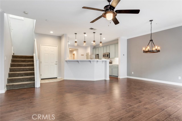 Detail Gallery Image 5 of 23 For 7353 Ellena #137,  Rancho Cucamonga,  CA 91730 - 3 Beds | 2/1 Baths