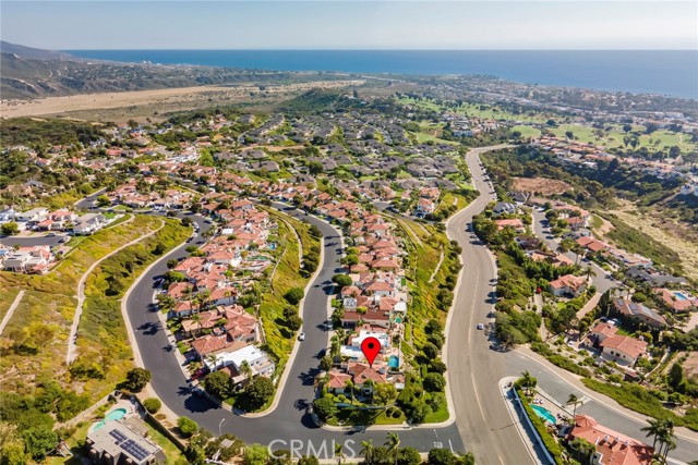 Detail Gallery Image 3 of 72 For 561 Avenida Del Verdor, San Clemente,  CA 92672 - 3 Beds | 3 Baths