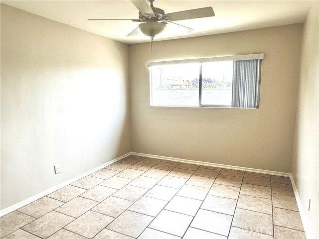 912 Gladys Avenue, Long Beach CA: https://media.crmls.org/medias/275ed145-46b0-4374-8723-23caf4bf72ea.jpg