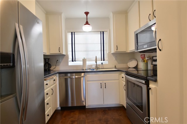 Upgraded with stainless steel newer appliances
