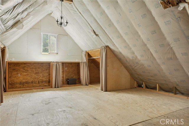 725 Golden, Lake Arrowhead, CA 92352