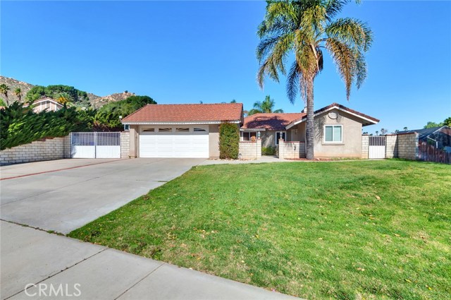 11377 Turningbend Way, Riverside, CA 92505