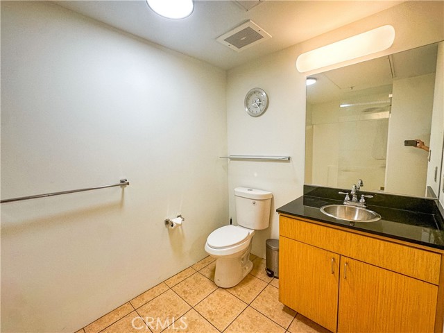 200 N San Fernando Road, Los Angeles CA: https://media.crmls.org/medias/27609855-7e16-4824-9c88-fc88f63b6f22.jpg