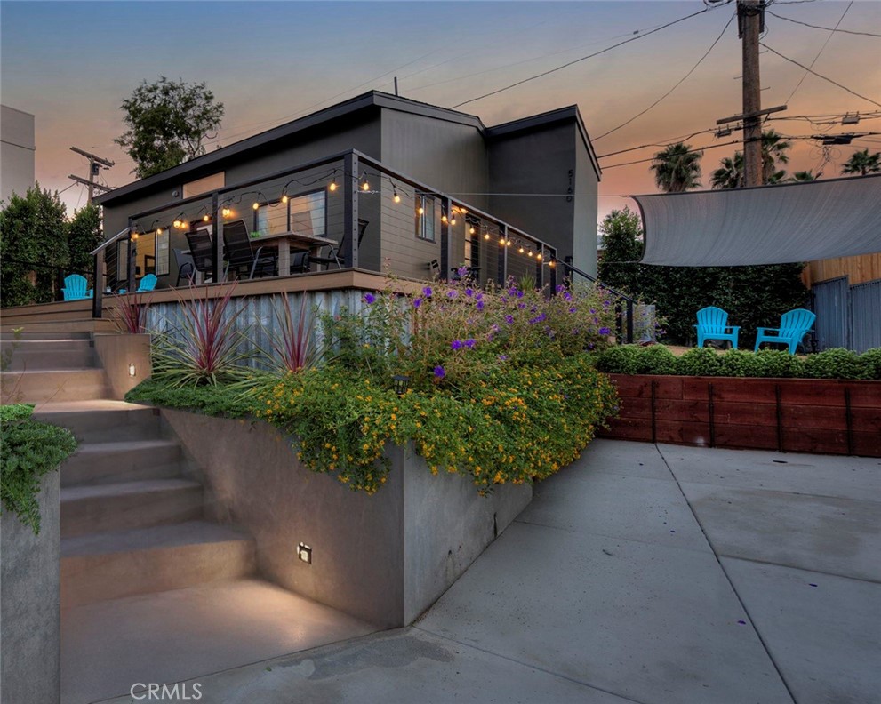 5160 Oakland